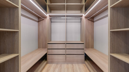 Closet abierto: ventajas reales y cómo mantenerlo ordenado