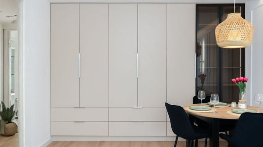 Closet modular vs closet a medida: cuál te conviene